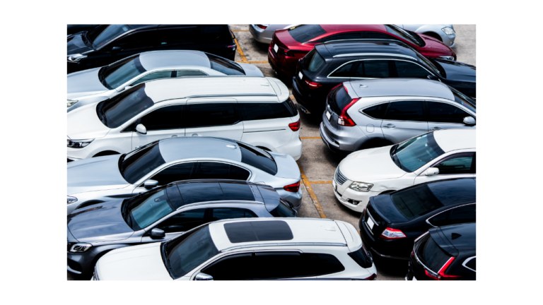 Prywatny parking przy Balicach czy oficjalny lotniskowy Porównanie cen i wygody